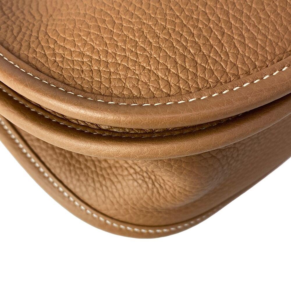 Hermès Evelyne III PM Shoulder Bag - Picture 8 of 16